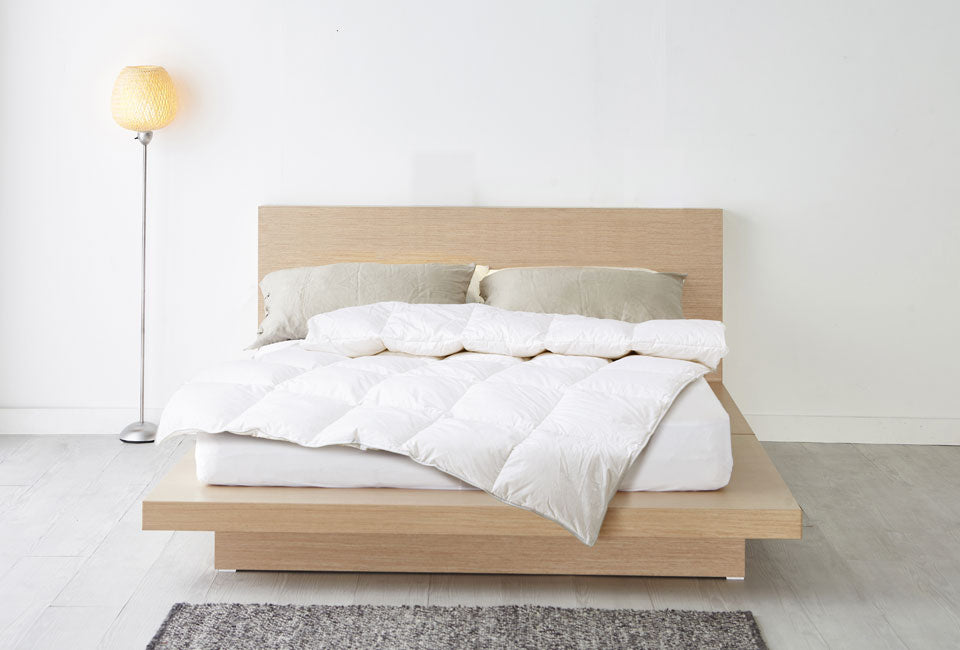 H&C Luze Ganzjahres-Daunenbett - 15% Entendaunen - 155 x 220 cm