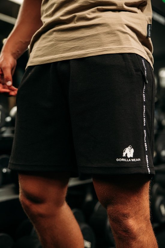 Gorilla Wear Harvey Shorts – Schwarz – M