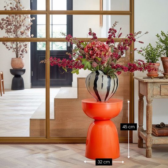Mica Decorations Elliot Couchtisch – Nachttisch für Schlafzimmer oder Wohnzimmer – Beistelltisch aus Eisen für Blumen, Pflanzen und Dekoration – H 45 x Ø 32 cm – Orange