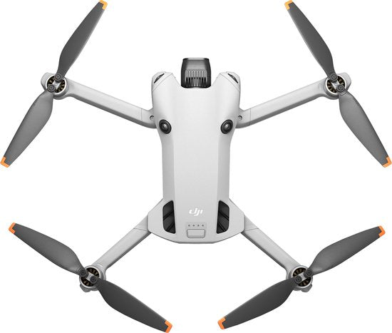 DJI Mini 4 Pro – Drohne – Fly More Combo – Mit RC331 Smart Controller