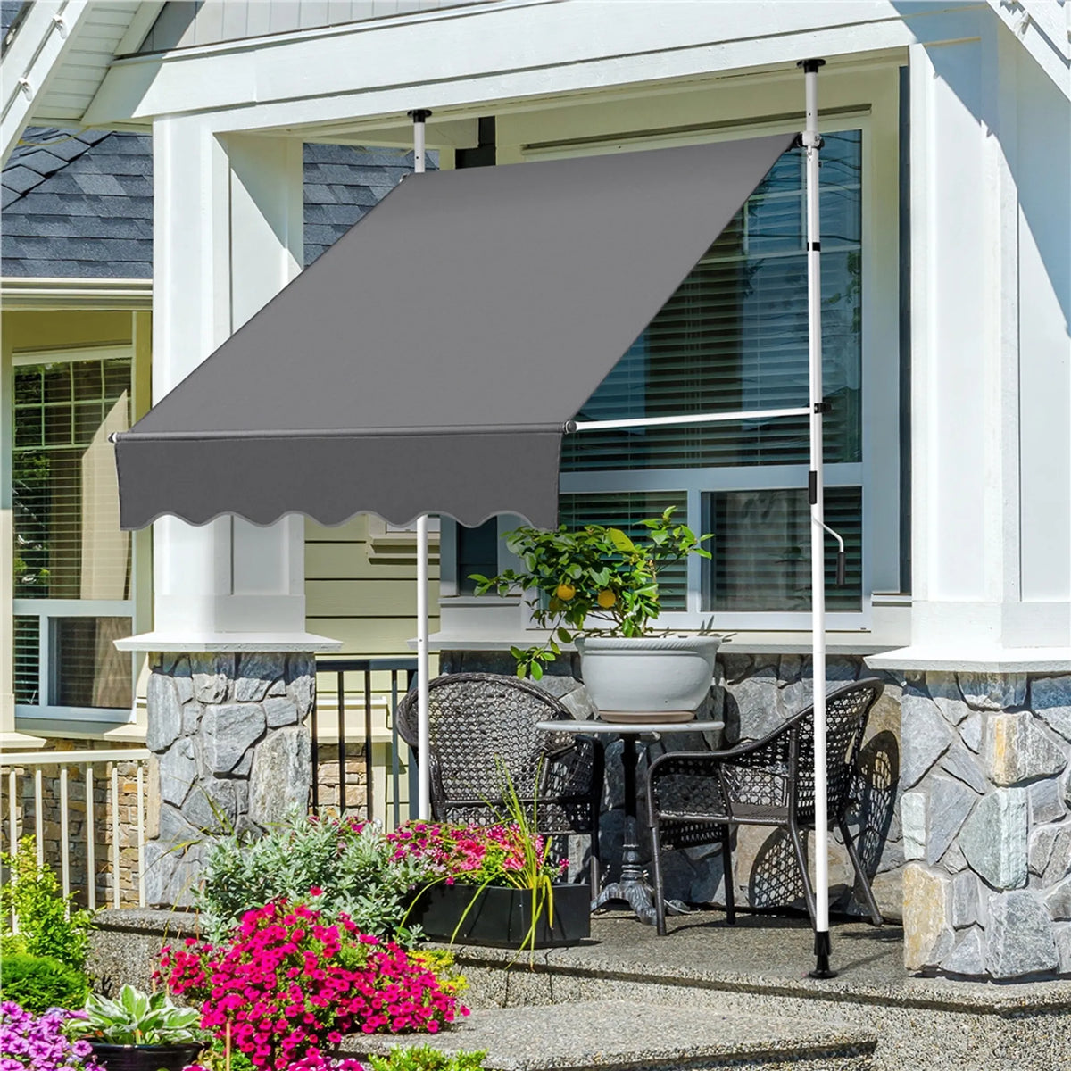 Yaheetech Klemmsonnenschirm mit Handkurbel - mit höhenverstellbaren Teleskopstangen und wasserabweisendem Tuch und Schutzfüßen - für Balkon und Terrasse - dunkelgraues Polyester und Metall - 150 x 180 x 210-300 cm