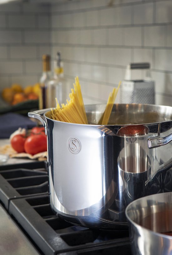 Saveur Selects Voyage Kochtopf - Ø25 cm - PFAS-frei - Induktion - Backofenfest - Dreischicht-Edelstahl