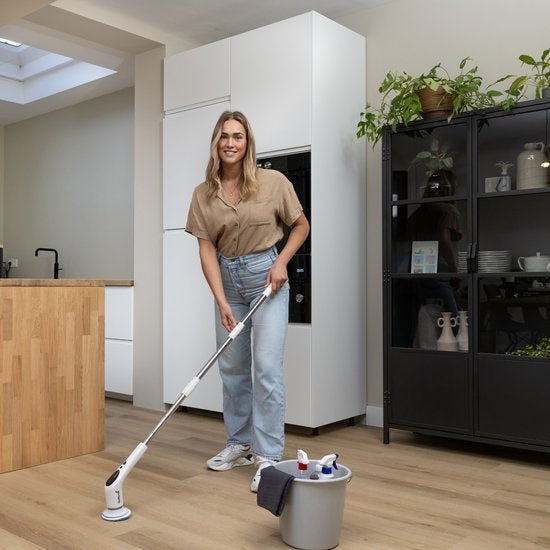 GoScrub® Elektrische Reinigungsbürste Cleaning King V2 - Für Bad oder Küche - Mit Griff - 9 Aufsätze