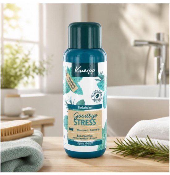 Kneipp Goodbye Stress – Badeschaum – Wasserminze und Rosmarin – 400 ml