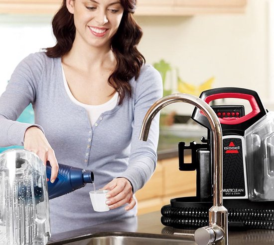 BISSELL MultiClean Spot & Stain Tragbarer Fleckenreiniger – Mit HeatWave-Technologie und 4 Aufsätzen – Teppichreiniger für Sofa, Auto und Matratze - Teppichreiniger – extra langer 2,2 m Schlauch – Reinigungsgerät – Polsterreiniger – 4720M