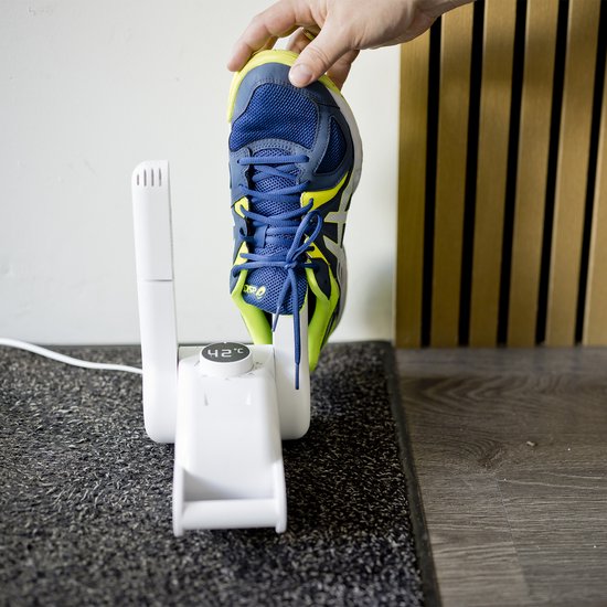 Nexxt Kompakter elektrischer Schuhtrockner – Schuhauffrischer – Shoe Dryer – Tötet Bakterien ab und beugt Gerüchen vor – Max. 42 °C – 150 W
