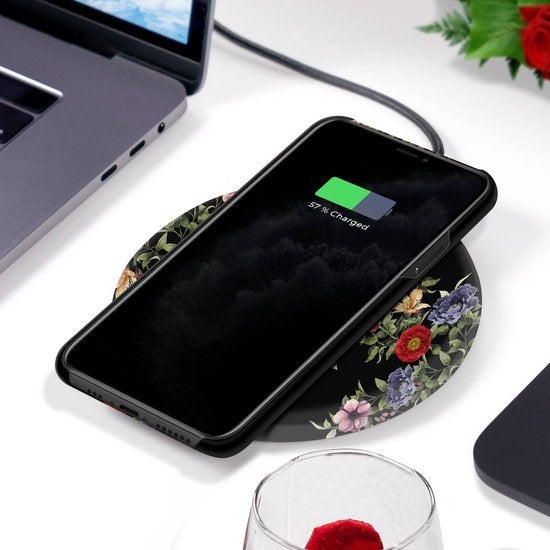 iDeal of Sweden iPhone 11 Pro Backcover Fall - Dark Floral