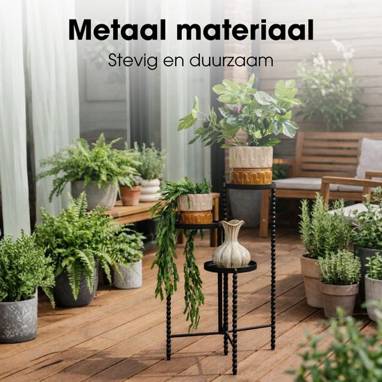 Mica Decorations Salvo Pflanzenregal – Pflanzenständer für Zimmerpflanzen – Pflanzentisch für den Innenbereich – Pflanzenuntersetzer mit drei Ablagen – 40 x 40 x 70 cm – Eisen – Schwarz