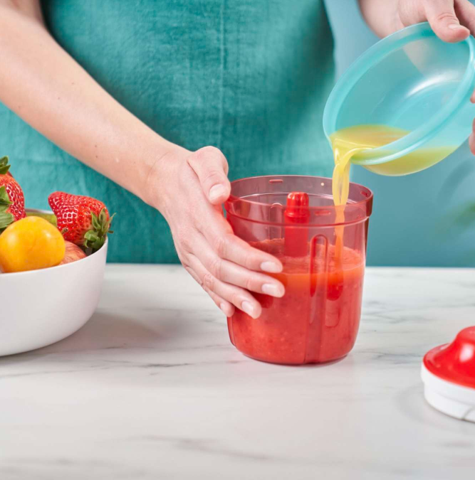Tupperware SuperSonic Chopper Medium – 730 ml – 3 Klingen – Rot