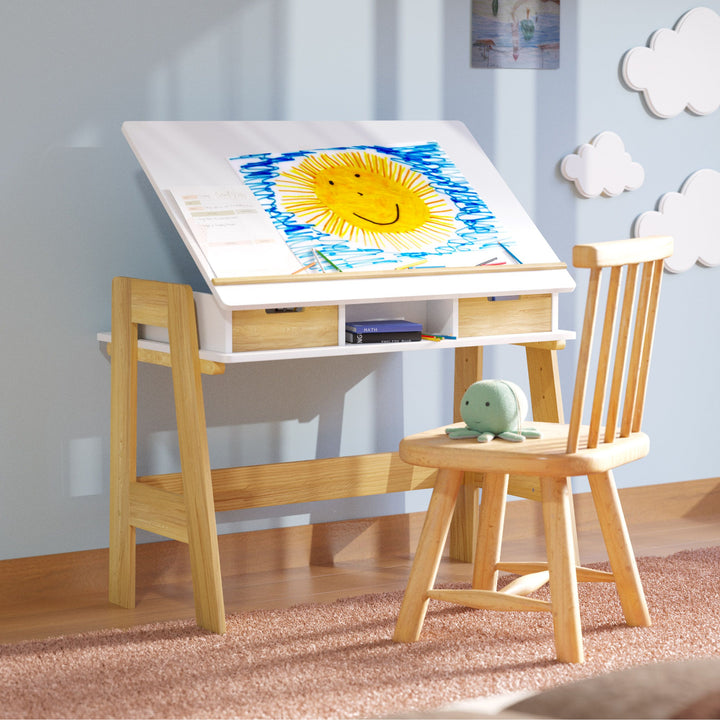 Juskys Fietje Plus Kinderschreibtisch mit verstellbarer Platte und Ablage - Weiß/Natur - 94 x 76 x 63 cm