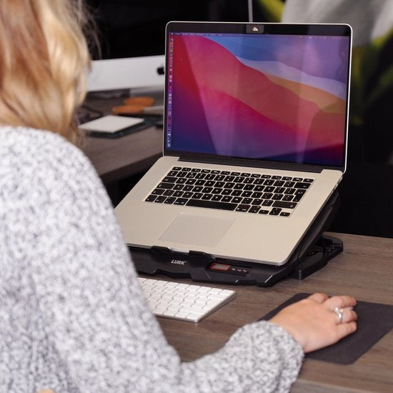 LURKÂ® Laptop-Kühlständer - Laptoperhöhung/Kühlung - 4 Lüfter - Coolpad - Bis zu 17 Zoll - Ergonomisch einstellbar