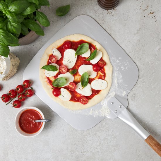 Boska Pizzaschneider Grill - Kurzer Griff - Stabil - Aluminium - Eiche - BBQ Zubehör