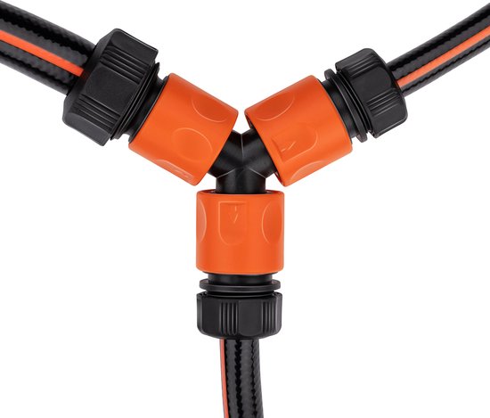 BLACK+DECKER Gartenschlauchkupplung - 3-Wege - 7 x 6 x 2.1 CM - Schwarz
