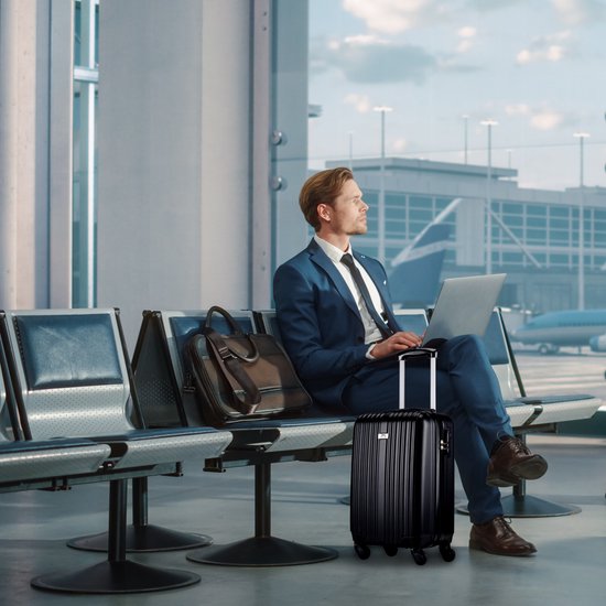 Slazenger - Kofferset 2 Stück - Handgepäcktrolley 26L und geräumiger Koffer 71L - Schwarz