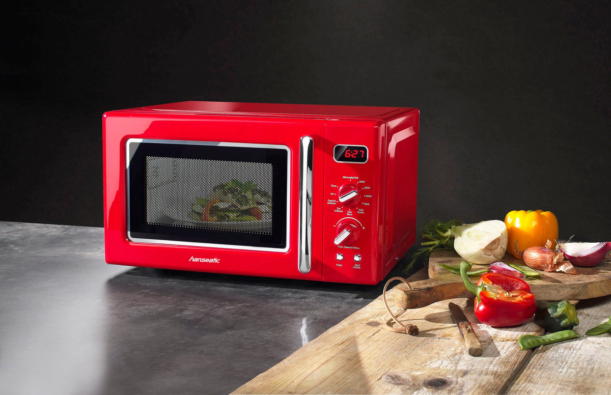 Hanseatic Mikrowelle AG720CE6-PM – 20 Liter – 700 W – Grill 1000 W – Retro-Rot – 44 x 26 x 36 cm