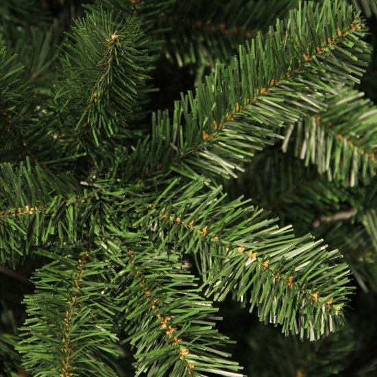 Black Box Trees Charlton Weihnachtsbaum – Weihnachtsdekoration für den Innenbereich mit natürlicher Ausstrahlung – Kunstbaum aus weichen PVC-Nadeln für einen realistischen Look – H 155 x Ø 91 cm – Grün