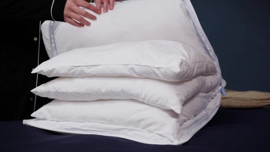 Calmzy Adjustable pillow - Kissen Schlafzimmer - Kissen Nackenschmerzen - Kissen 50x60 - Kissen Seitenschläfer