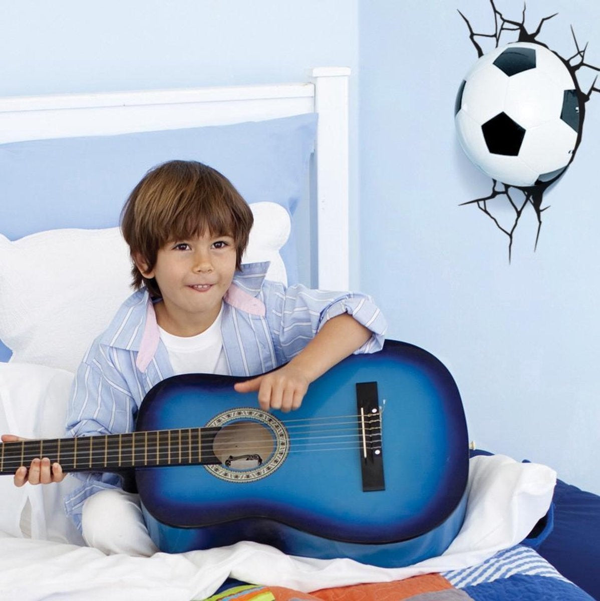 Gadgy Football Nightlight Kids - Wandleuchte Nachtlicht Kinderzimmer mit Wandaufkleber - Timer-Funktion - Batteriebetriebene LED-Wandleuchte