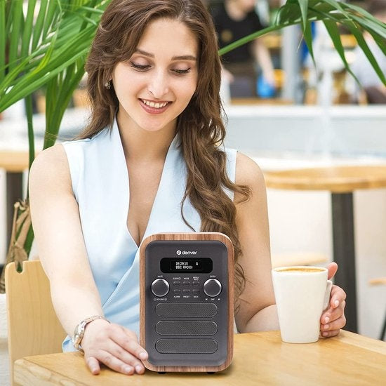 Denver - DAB48 - DAB+ Radio - Bluetooth/ FM - LCD-Bildschirm - Grau/ Braun
