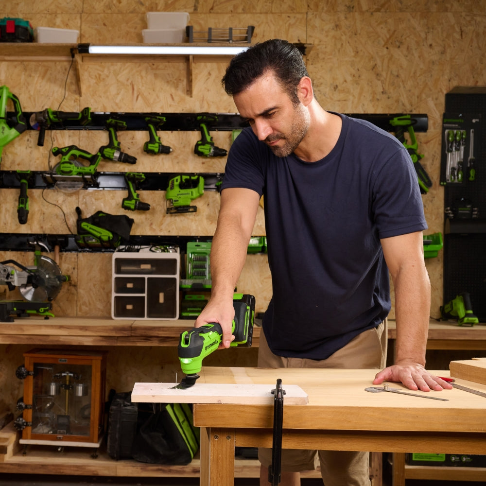 Greenworks MT332 24-V-Akku-Rotationswerkzeug – ohne Akku und Ladegerät