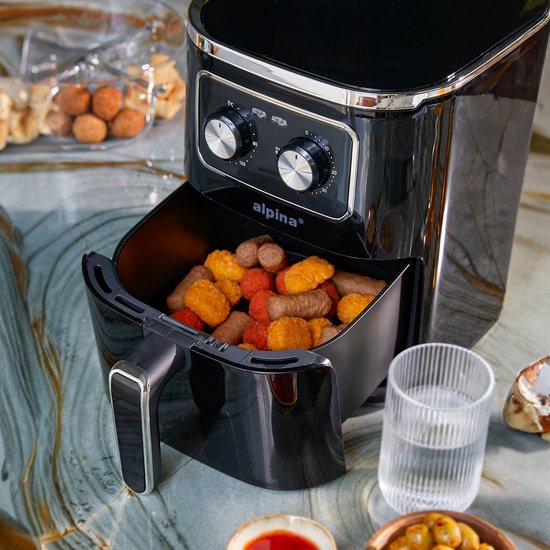 alpina Airfryer 4.5L- Heißluftfritteuse für 3 bis 4 Personen - Luftfritteuse mit einstellbarer Temperatur von 80°C bis 200°C - Timer bis zu 60 Minuten - Heißluftfritteuse 1450W - Schwarz