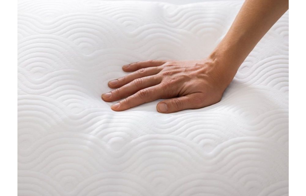 TEMPUR - ONE Hug Pillow - Ergonomisches Kopfkissen - 60 x 50 cm - Weiß