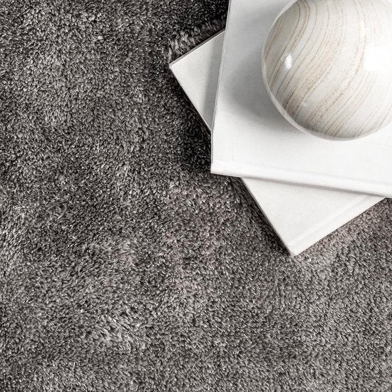 Flycarpets Solid – hochfloriges, waschbares, einfarbiges Teppich - Grau - Wohnzimmerteppich - 160 x 230 cm