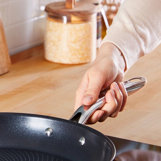 Tefal Infinite Edelstahl-Pfanne 24 cm, PFOA-frei