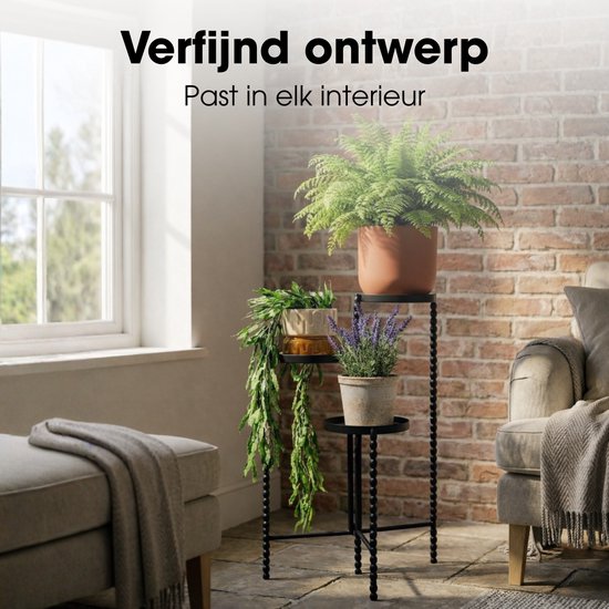 Mica Decorations Salvo Pflanzenregal – Pflanzenständer für Zimmerpflanzen – Pflanzentisch für den Innenbereich – Pflanzenuntersetzer mit drei Ablagen – 40 x 40 x 70 cm – Eisen – Schwarz