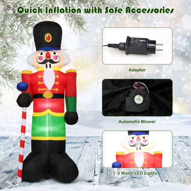 Coast Aufblasbarer Weihnachtsnussknacker - 3 Led Lichter - Inkl. Ventilator - 2.4M