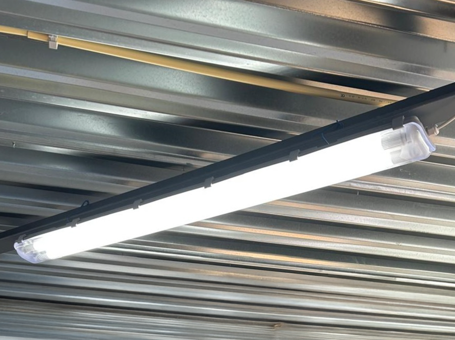 2x Yela Lighting TL LED-Leuchte - 2x18 W - 6500 K