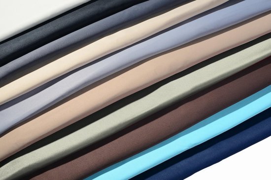 Larson – Luxuriöser, einfarbiger Verdunkelungsvorhang – mit Haken – 1,5 m x 2,5 m – Dunkelblau