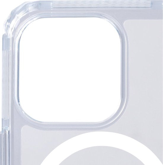 SoSkild Case iPhone 15 Pro MagSafe - Defend Heavy Impact Case - Transparent Magnetic Magsafe Case - Transparent
