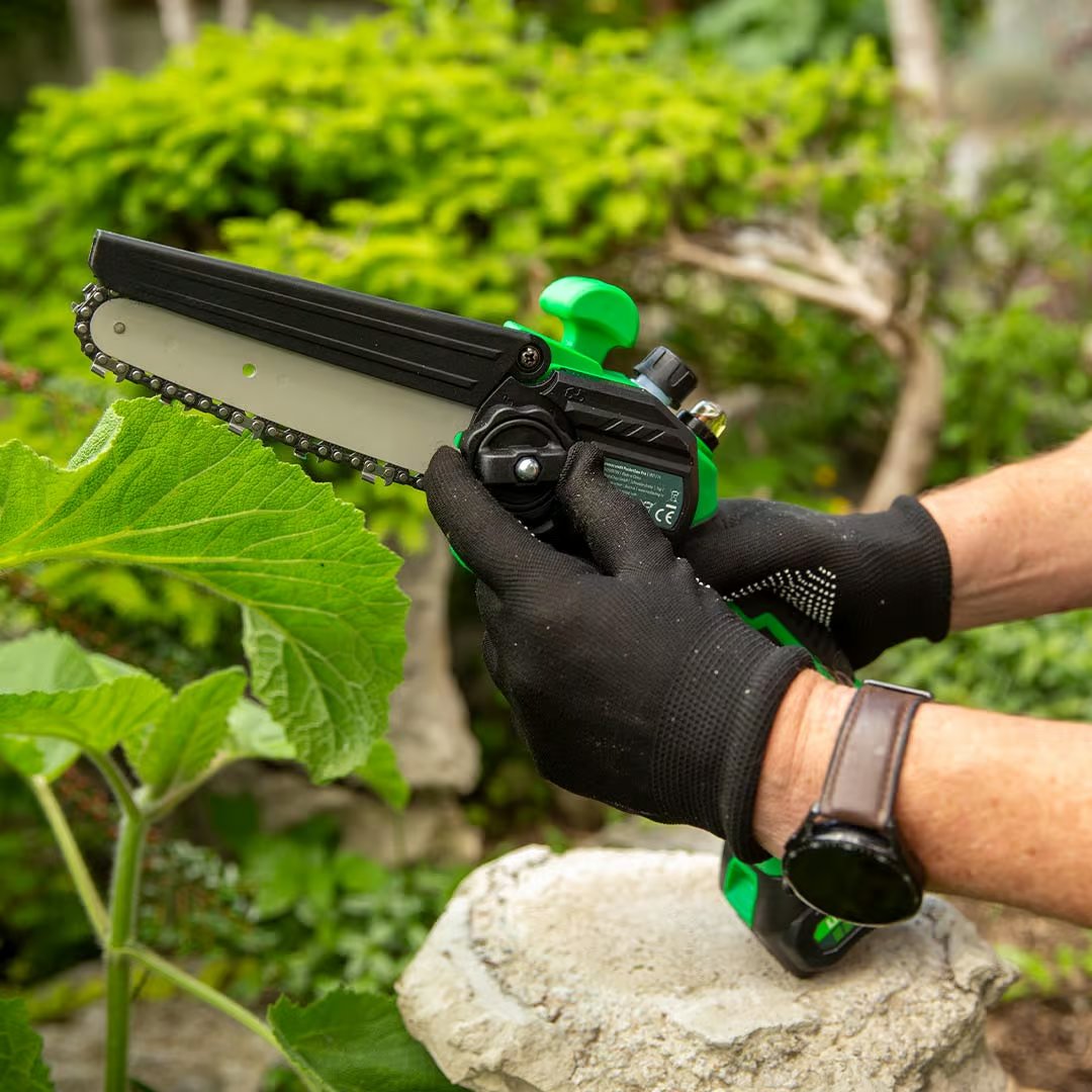 Hammersmith PocketSaw Pro Mini Akku-Kettensäge – Kompaktes Design – 20-V-Lithium-Ionen-Akku – 14 cm Sägeblatt – Inklusive Zubehör