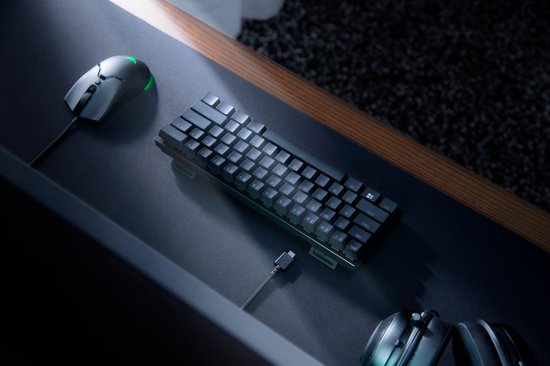Razer Huntsman Mini – Gaming-Tastatur – Lineare Red-Schalter – RGB – 60 %-Layout – QWERTY – Schwarz