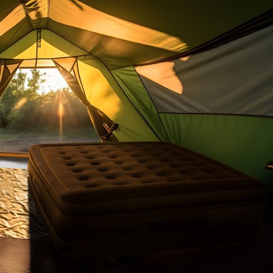 Juskys Selbstaufblasende Luftmatratze Sapri L - Schwarz - 197 x 154 x 45 cm - inkl. Aufbewahrungsbeutel