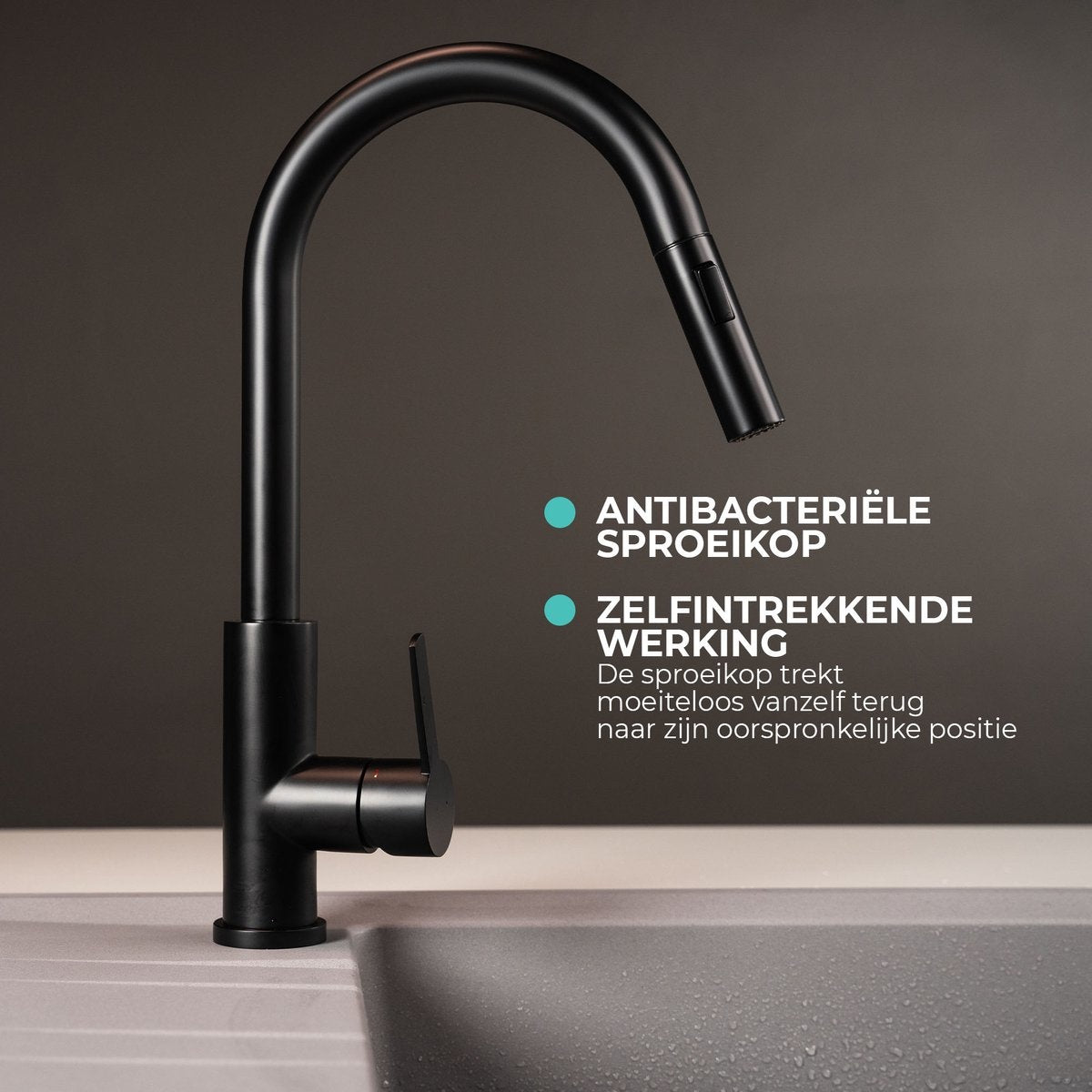 Mizzo Trigo Küchenarmatur mit herausziehbarer Handbrause - Hohe Mischbatterie 44 cm - Matt - Schwarz