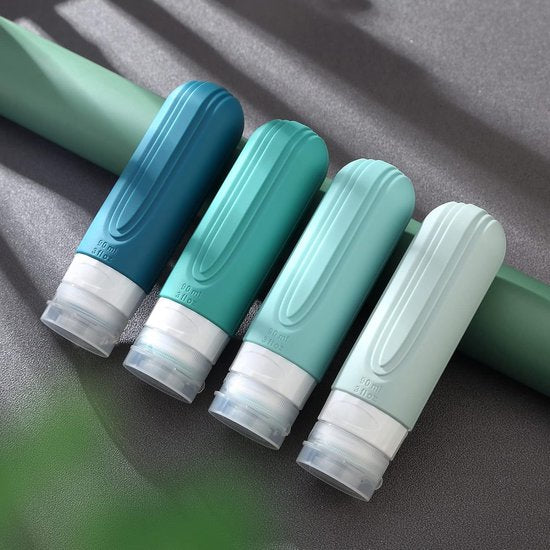 EverNeeds Reiseflaschen mit Etui - Nachfüllbar - Silikon-Reiseflaschen Handgepäck - Minze - 4 Stück