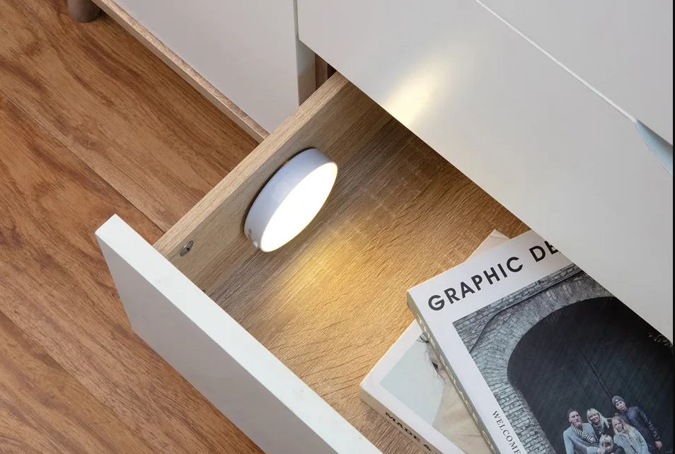 Vlectro 4er-Set LED-Spots mit Sensor - USB-C