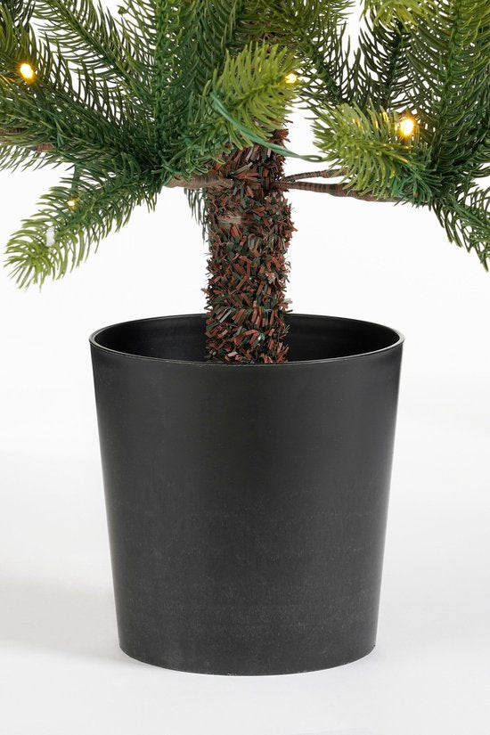 Black Box Trees Nagoya Kunstweihnachtsbaum mit Beleuchtung H120 x Ø60 cm – Weihnachtsbaum für den Innenbereich – Kunstbaum mit 212 PE-Tannenzweigen – Schlankes Modell Ø60 cm – Grün