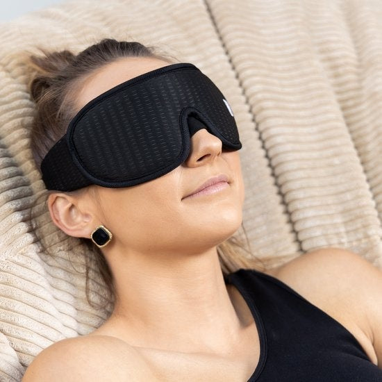 Northwall Schlafmaske Luxe - 100% Verdunkelung - 3D Memory Foam - mit Aufbewahrungsbeutel