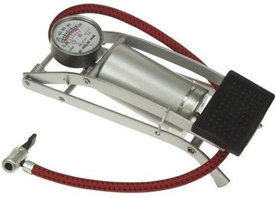 Fußpumpe mit Manometer