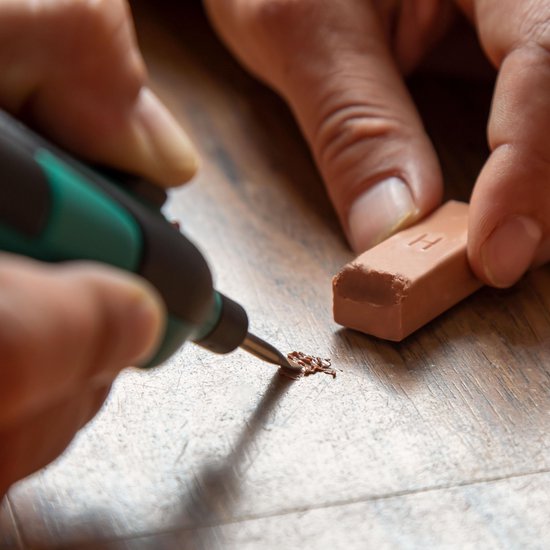 VONROC Reparaturset für Laminat & Holz - Inkl. 11 mischbaren Farben und Batterien