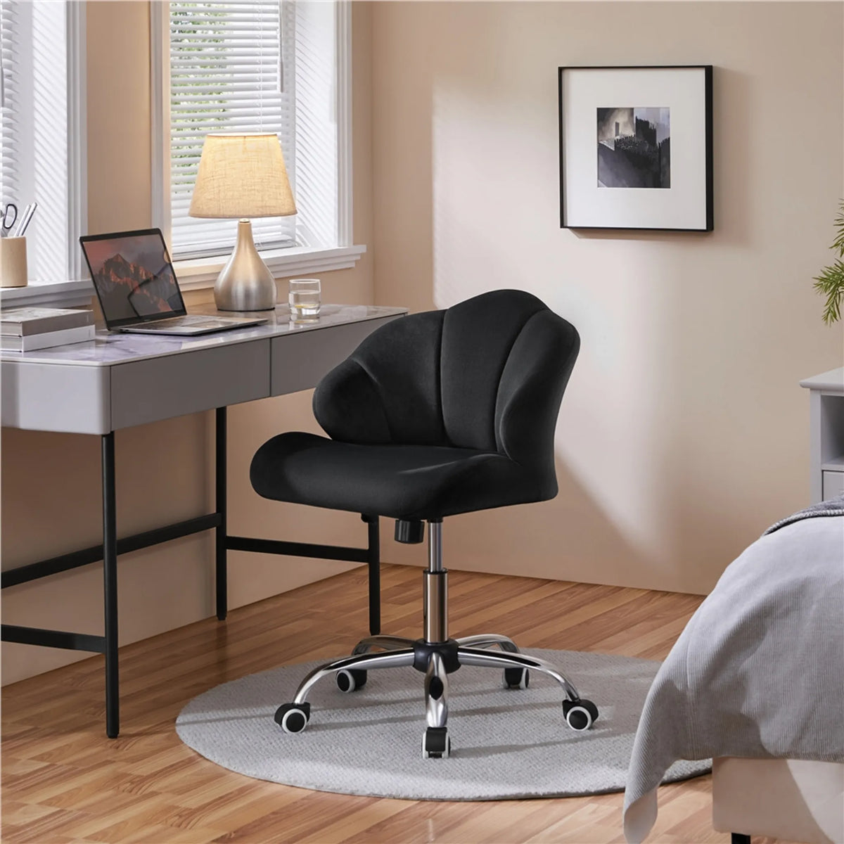 Yaheetech – Eleganter Drehstuhl im Muschel-Design, 76,5–86 cm – Schlichtes Schwarz – Polyester und Metall