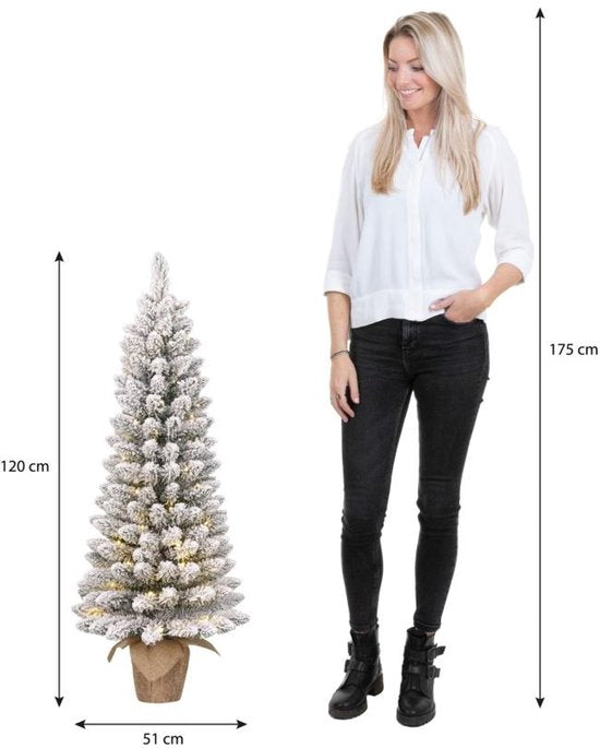 Black Box Trees Gerlos Kunstweihnachtsbaum mit Beleuchtung – Kunstbaum H 120 x T 51 cm – Kunstweihnachtsbaum mit verschneiten Zweigen – Weihnachtsdekoration für den Innenbereich – 166 Spitzen – Grün