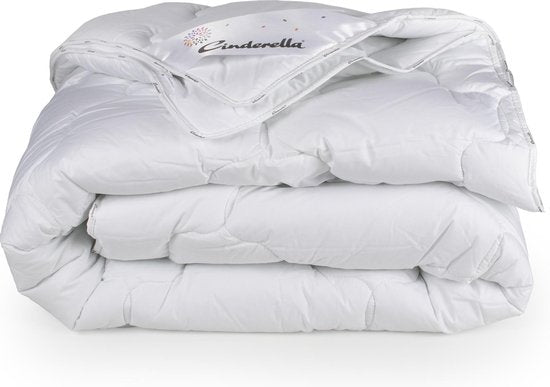 Cinderella Mellow Duvet Sommer - 1 Person - Synthetische Füllung - Baumwoll-Inlett - Anti-Allergie - 140x220 cm