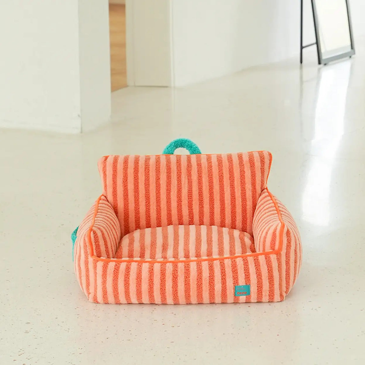 ZEZE Gestreiftes Plüsch-Haustierbett – Basic Orange – 68 x 53 x 37 cm