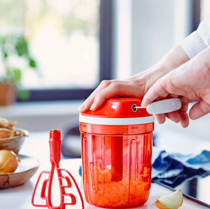Tupperware SuperSonic Chopper Medium – 730 ml – 3 Klingen – Rot