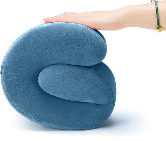 SKYCASES Travel Essentials - Nackenkissen-Set 3-teilig - Ergonomisches Memory Foam Reisekissen mit Augenmaske und Ohrstöpsel - Ideal für Flugzeug, Auto und Zug - Kompakt und luxuriös - Königsblau