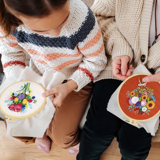 Happy Goods - Stickset Blumen - Stickset 3er Set - Sticksets für Erwachsene - Hobby und Kreatives - Sticken